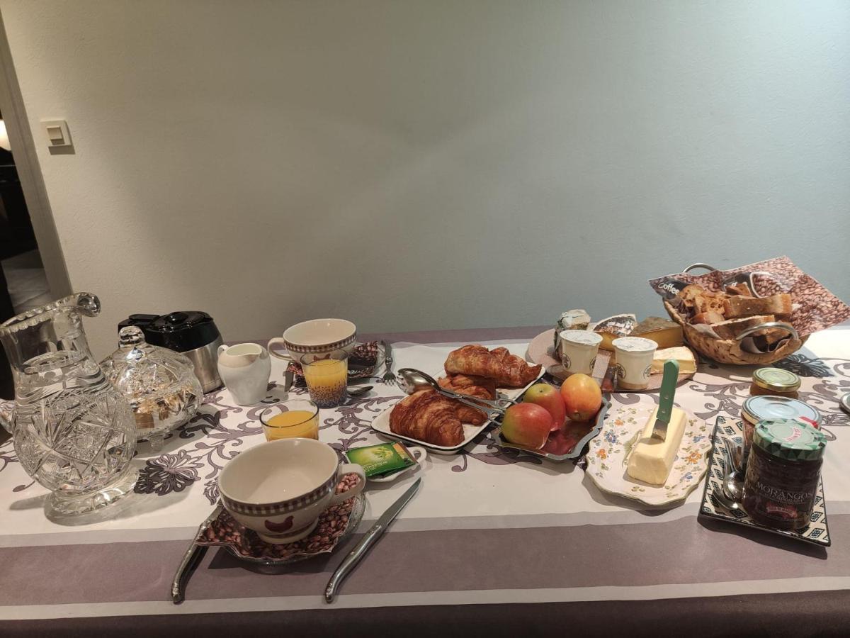 Colette Alain Maxime Bed & Breakfast Lapalisse Ngoại thất bức ảnh